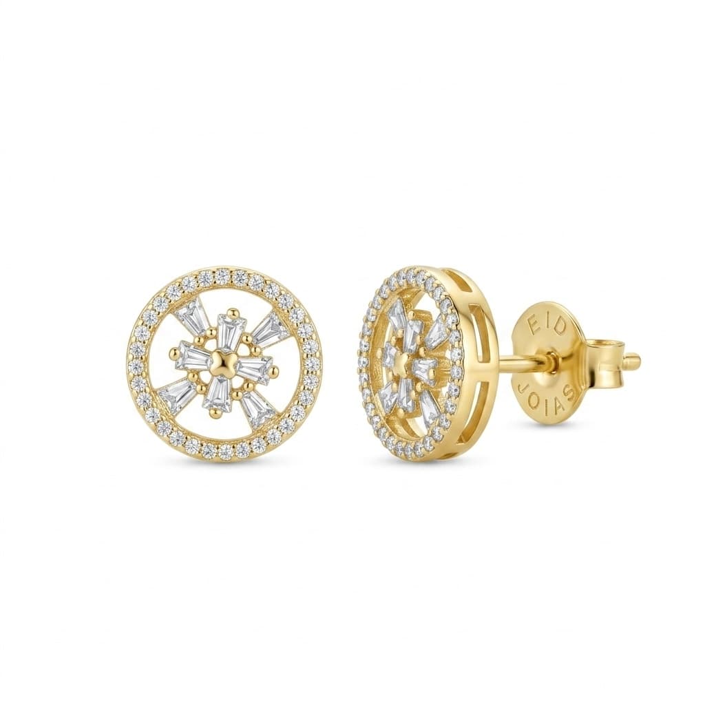 BRINCO CÍRCULO COM FLOR CRAVEJADA CRISTAL