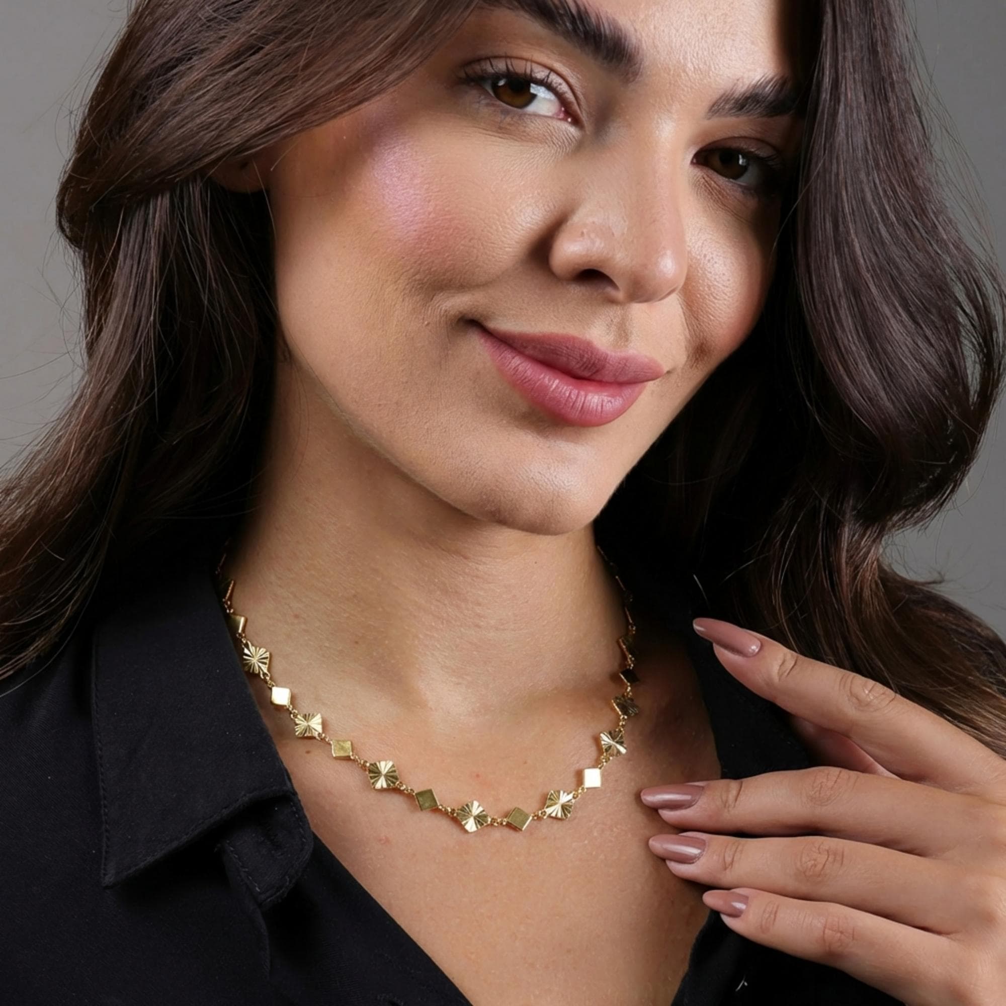 COLAR CHOKER ELO TRIÂNGULOS MARTELADOS 35CM CATANIA — foto 2