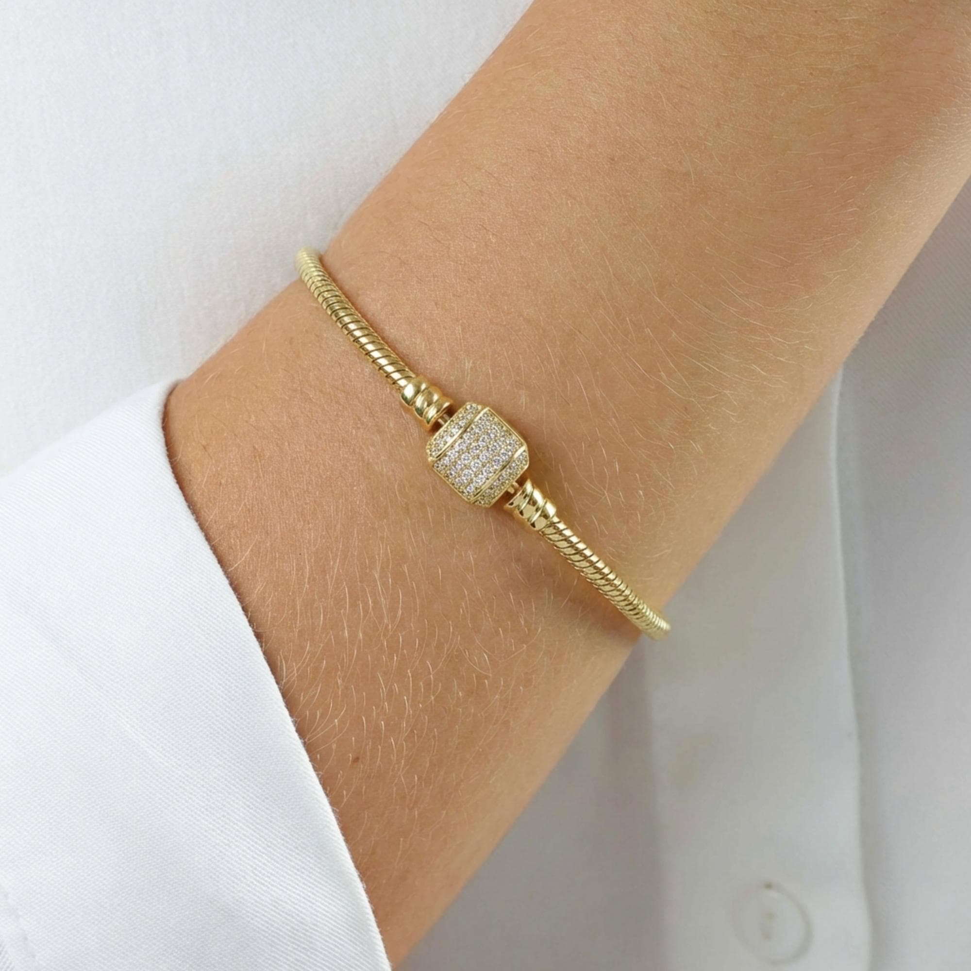 PULSEIRA 20CM BERLOQUE CRAVEJADA ZIRCÔNIA — foto 2